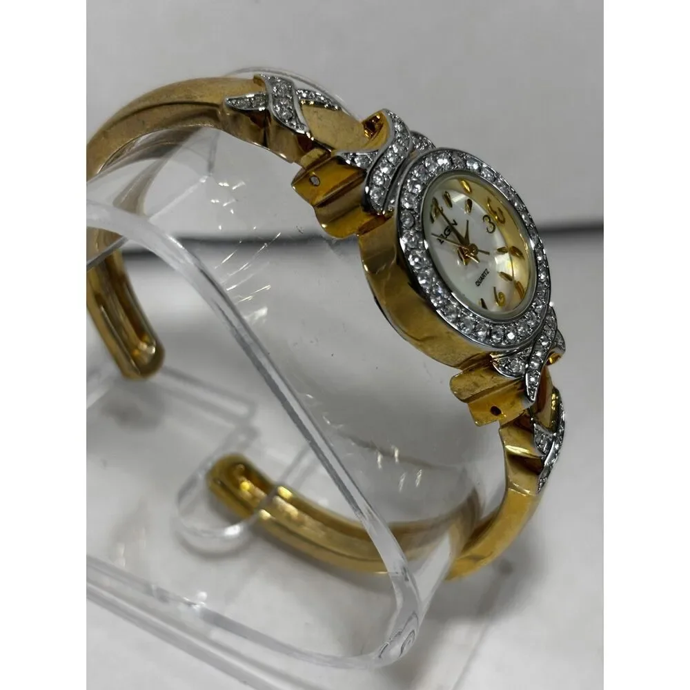 Elgin EG7045ST bangle-style women's watch, running